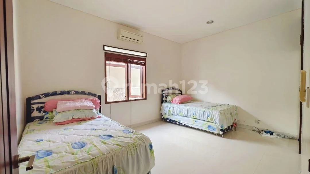 Rumah Siap Huni Furnished Di Perumahan One Gate System Di Kuta - Image 2 of 4