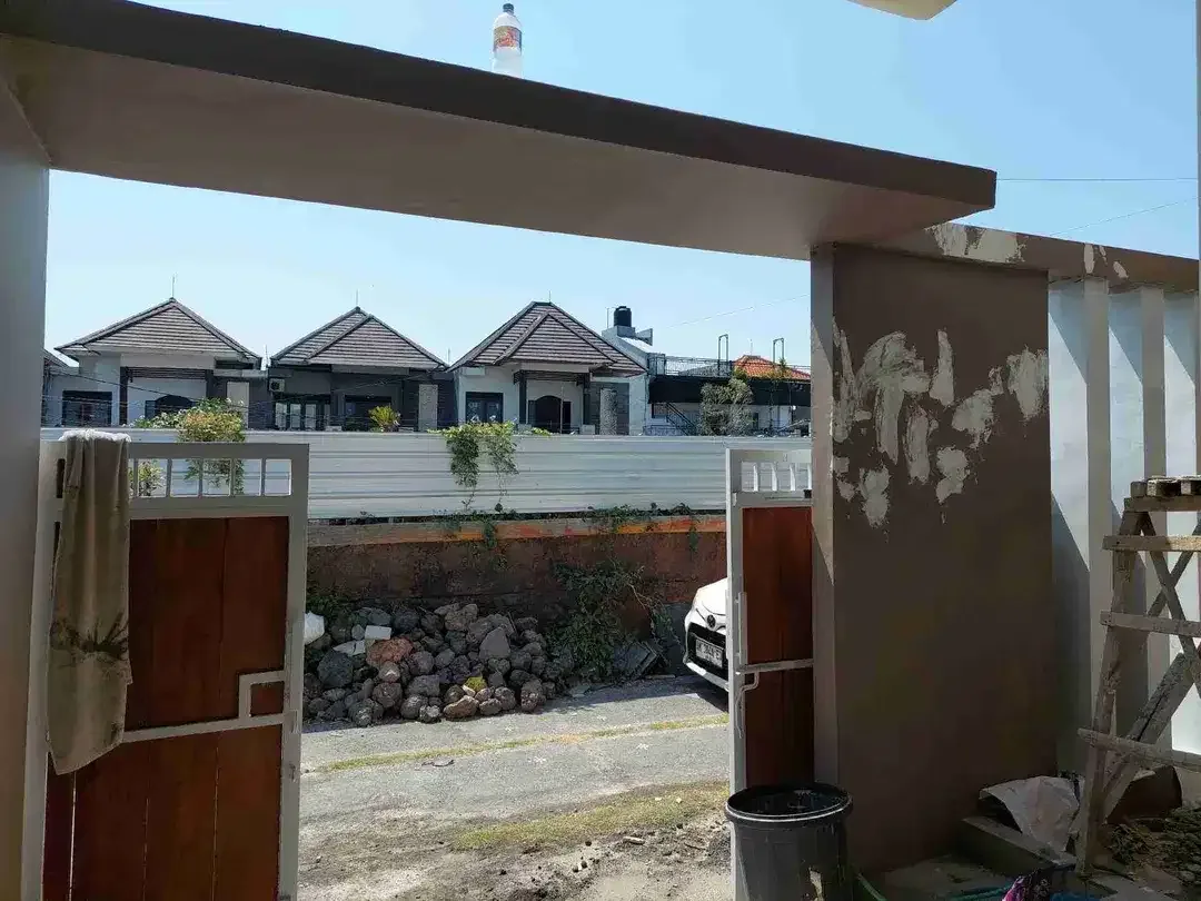 Rumah Baru One Gate Dkt Raya Waribang Dkt Gandhi School,Sanur Jl5mtr - Image 4 of 10