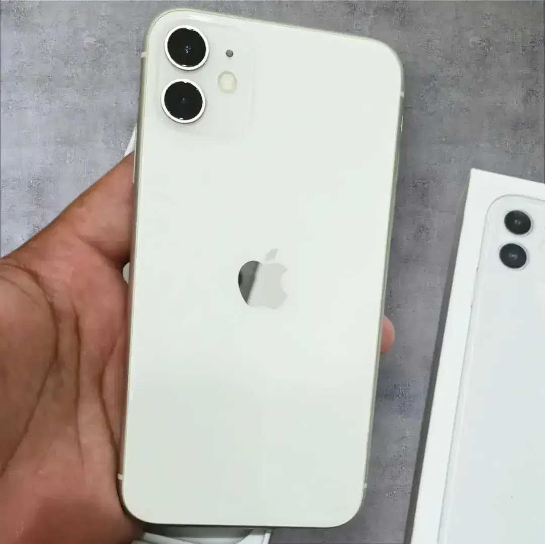 Iphone 11 128 GB Ex ibox - Image 1 of 3