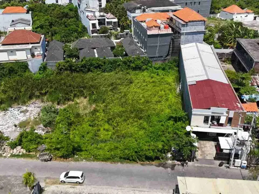 Tanah Lingkungan Vila Mewah Dekat Pantai Seminyak - Image 7 of 10