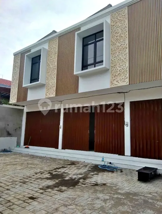 Ruko Premium Jl Bakung Sari Pantai Kuta - Image 2 of 4
