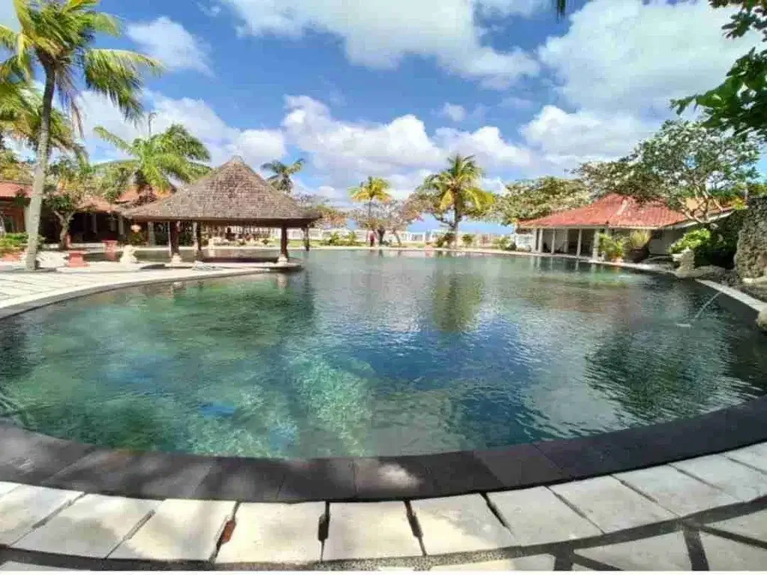 BEACH FRONT HOTEL&RESORT for sale, 102 BEDROOMS in Jimbaran, Kuta Selatan Bali - Image 1 of 10