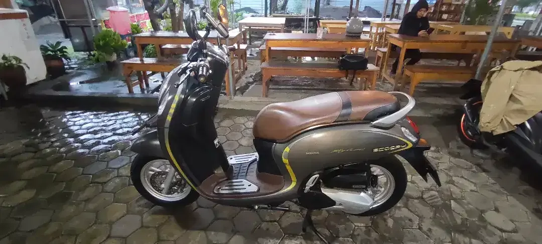 Honda Scoopy Stylish terbaik tahun 2021 - Image 1 of 5