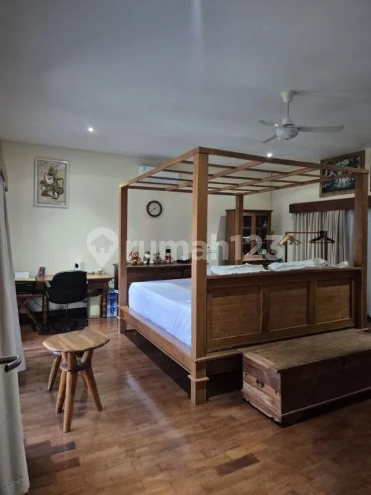 2-Bedroom Villa For Sale - Kerobokan, Kuta Utara, Bali - Fully Furnished - Image 3 of 4