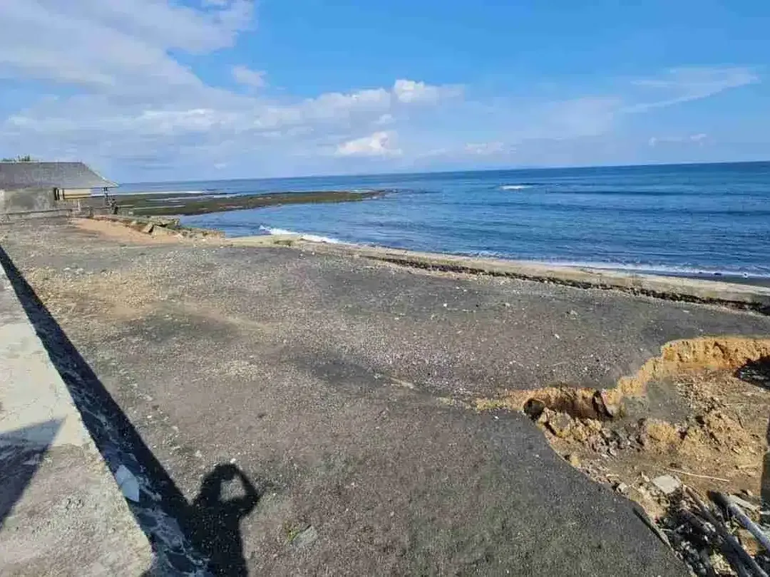 Tanah Beach Front Pabean Ketewel - Image 2 of 5