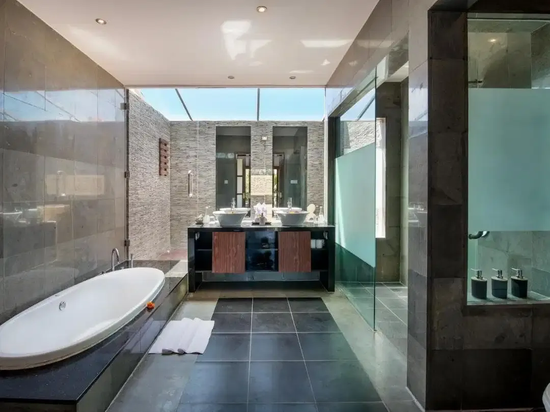 Villa Premium central Seminyak - Image 8 of 10