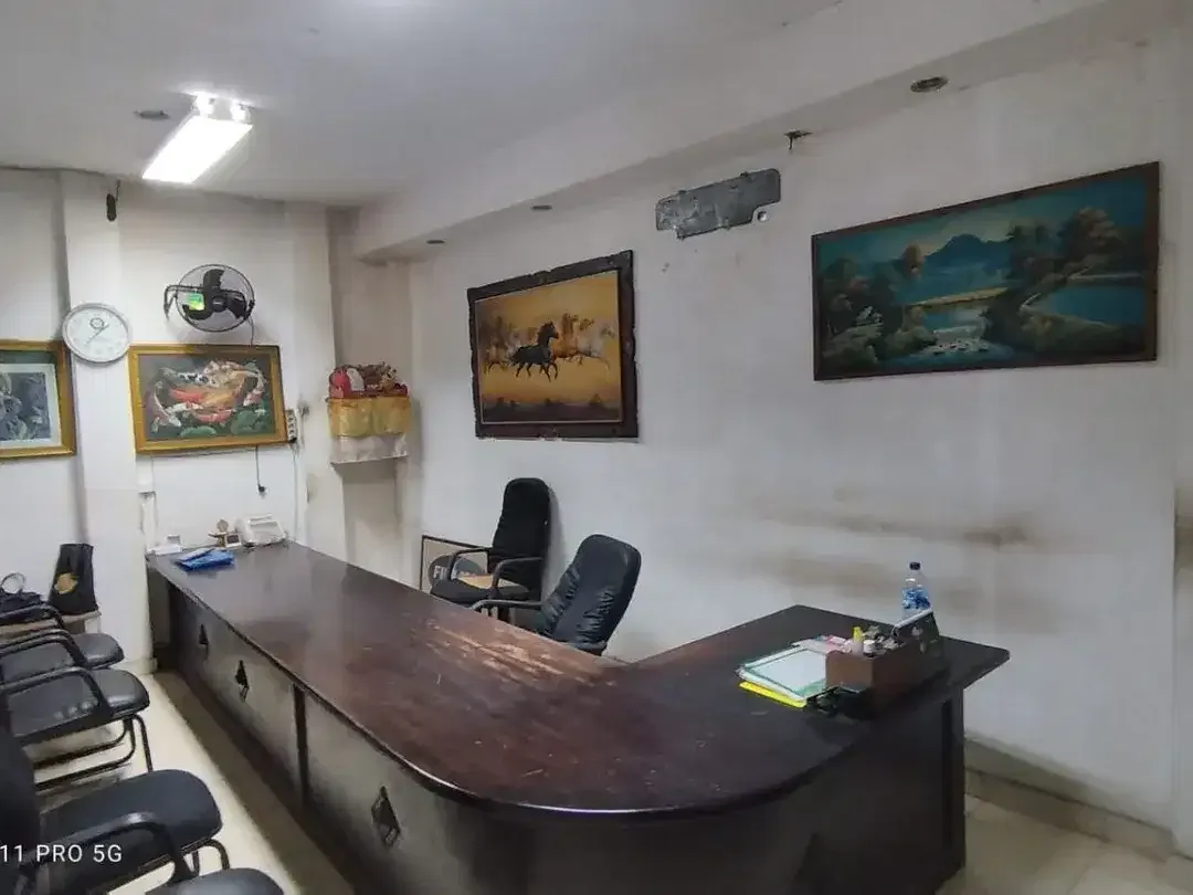 DIJUAL/DISEWAKAN SHOWROOM ATAU GUDANG DI DENPASAR UTARA - Image 3 of 6