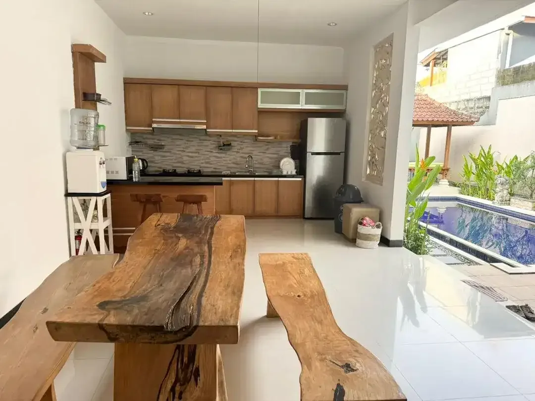 MINIMALIST VILLA IN PERERENAN AREA - Image 4 of 10