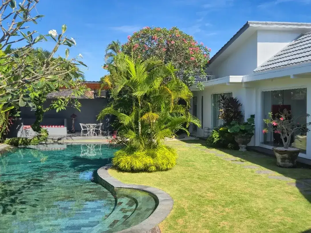 Leasehold - Villa Modern Tropical di Umalas dekat dengan Top International Schools - Cocok untuk Keluarga dan Bisnis Properti - Image 2 of 7