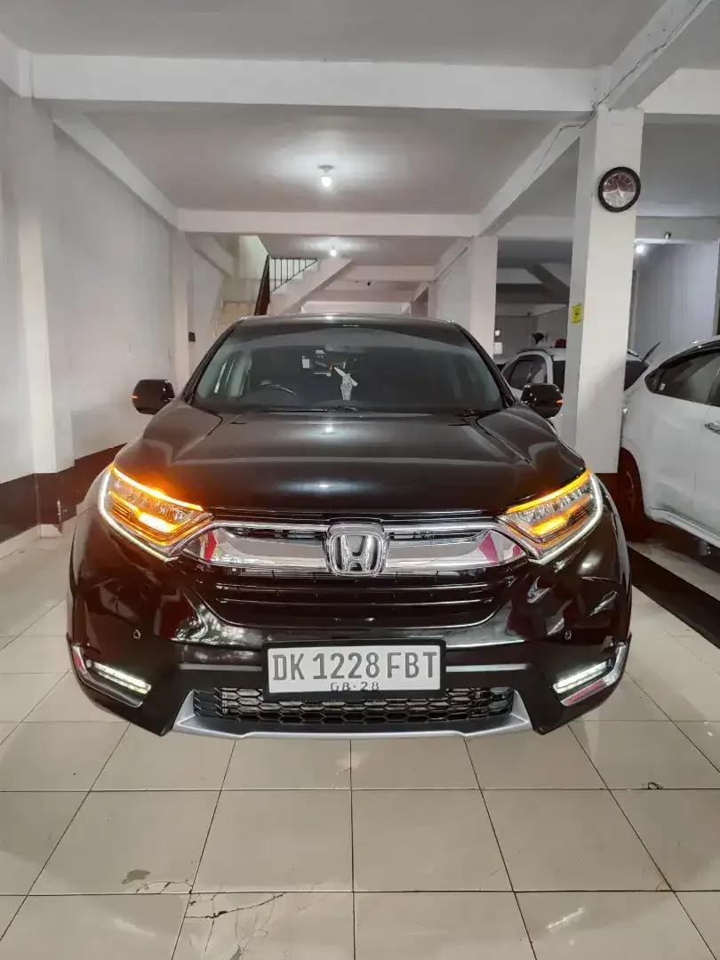 Honda CRV turbo 1.5 Prestige 2018 Automatic - Image 2 of 9