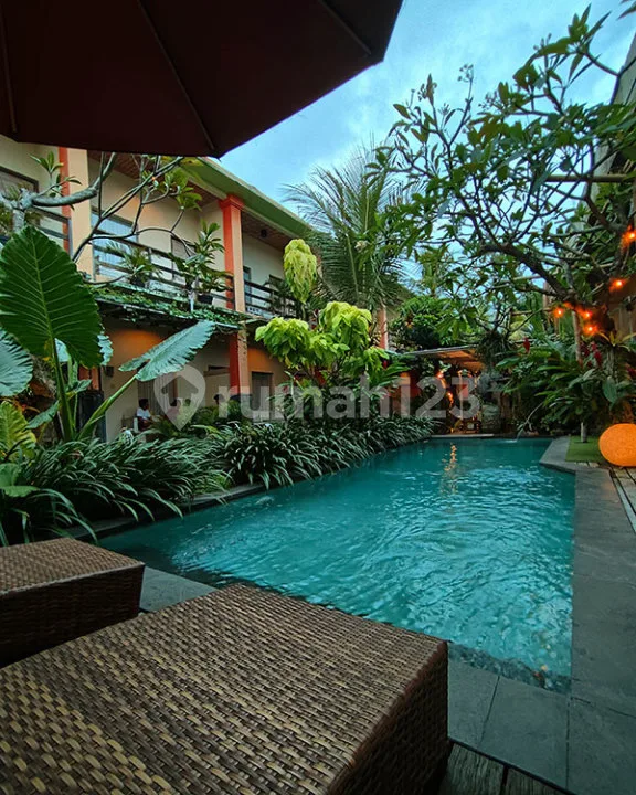 Amr-099.Ed.rr Monthly Rent Apartment With Beautiful Tropical Garden In South Denpasar - Image 1 of 4