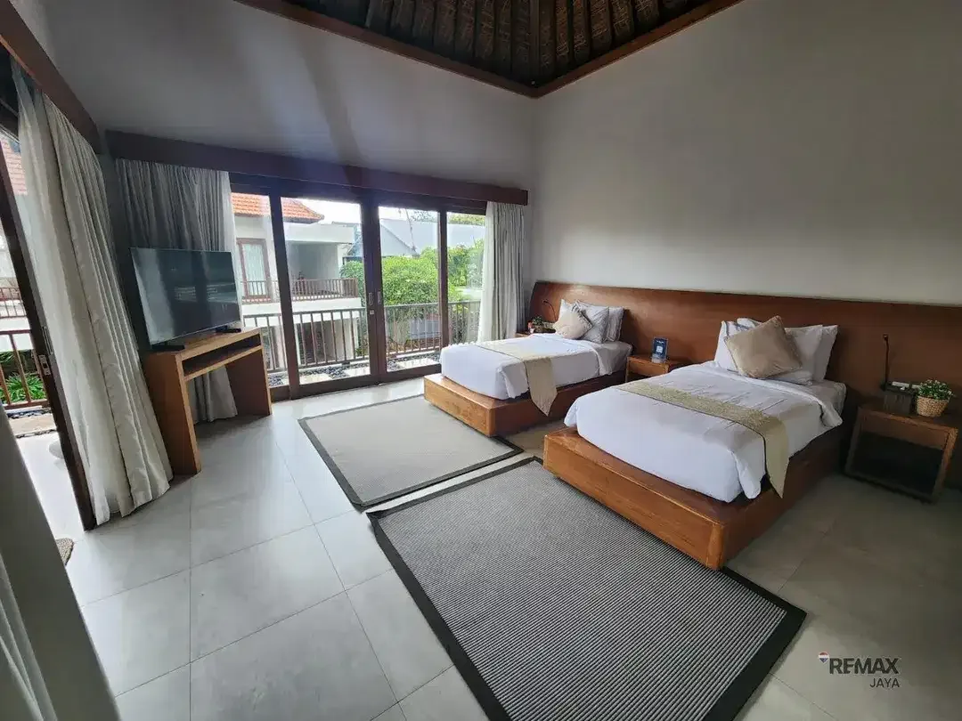 Luxury 9-Bedroom Villa For Rent, at Canggu - Image 4 of 10