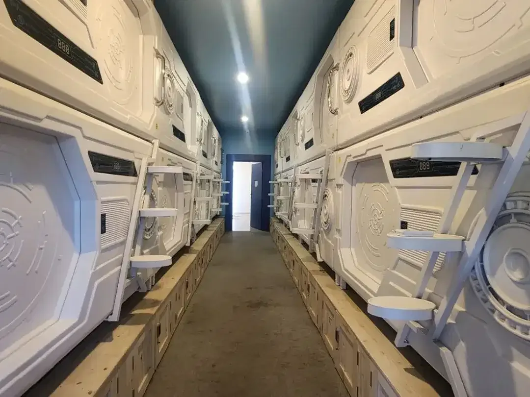 DIJUAL Ruko Capsule Hotel di area Dewi Sri, Bali - Image 3 of 8