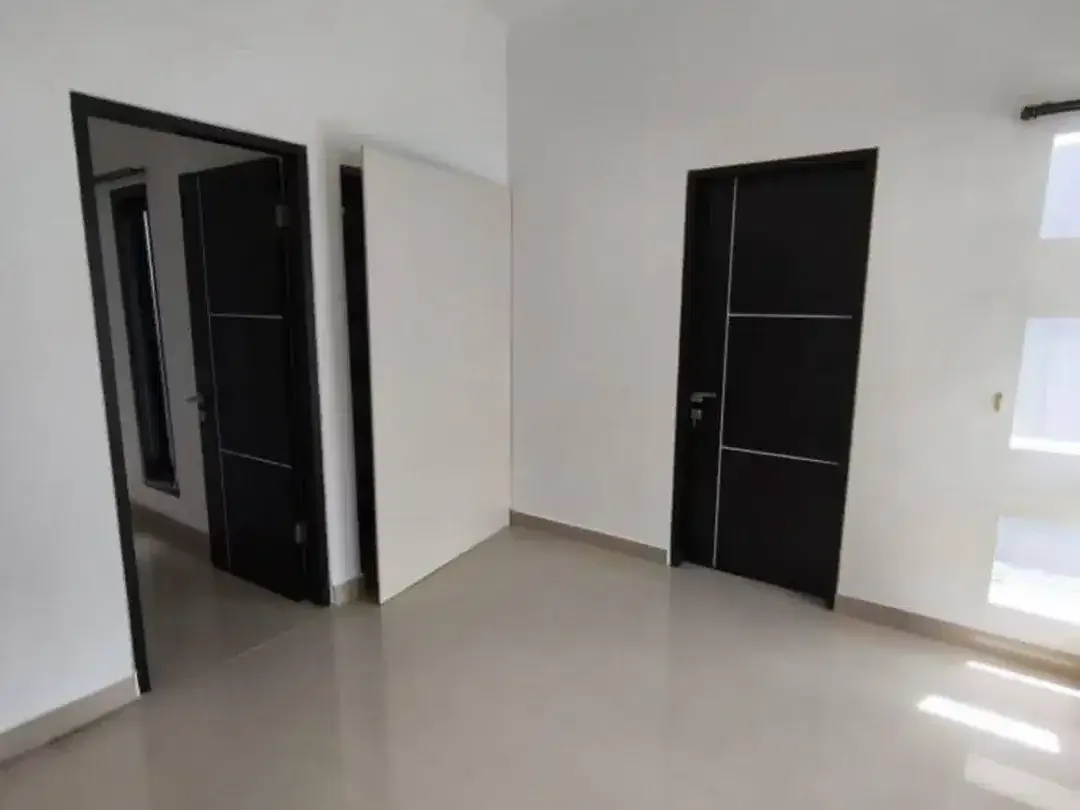 Dijual / Disewakan - Rumah Mewah Minimalis di Kerobokan - Image 8 of 8