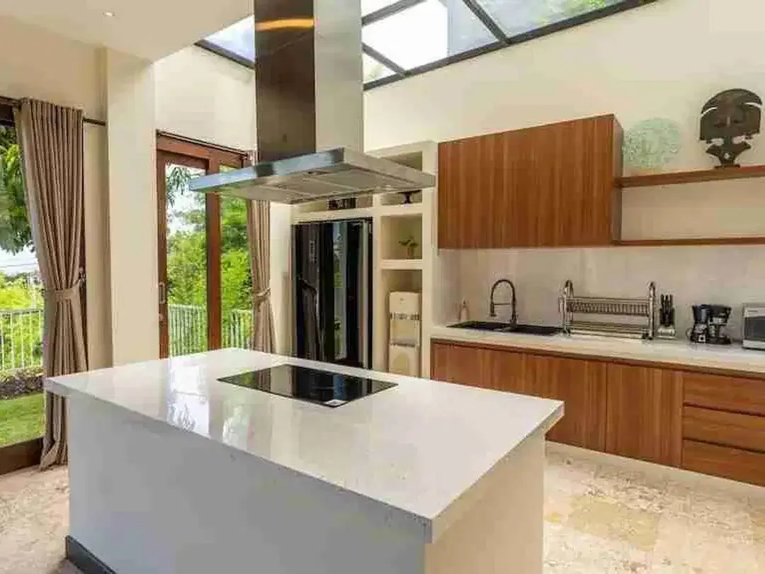 Villa Premium 5 Bedroom Jimbaran View Laut dan Bandara - Image 8 of 10