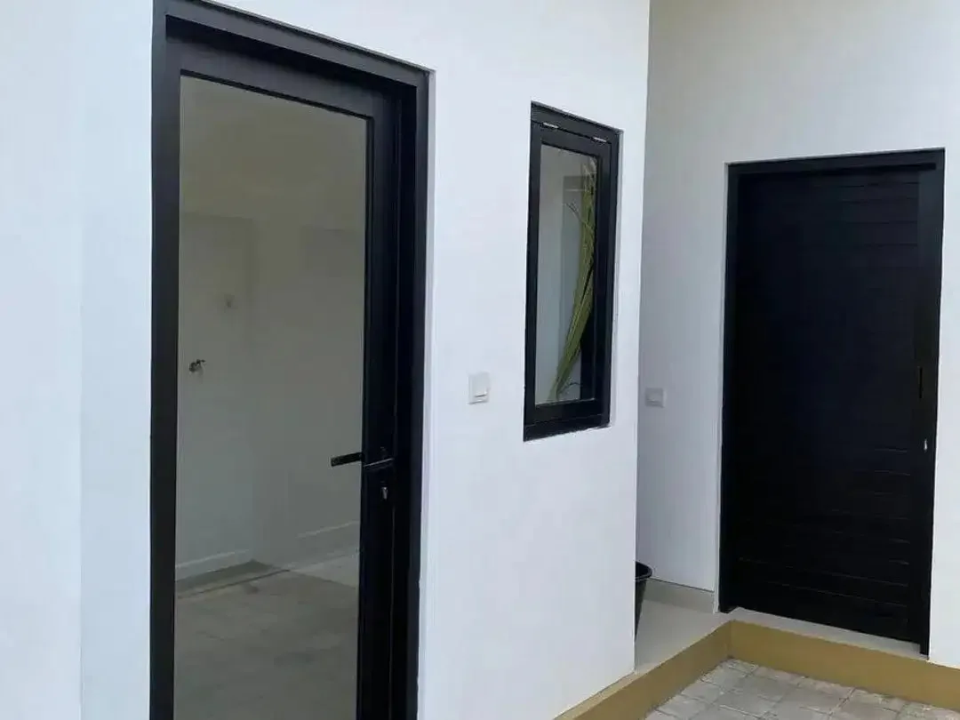 Vila Baru Tropis Minimalis, Disewakan Di Seminyak. - Image 9 of 10