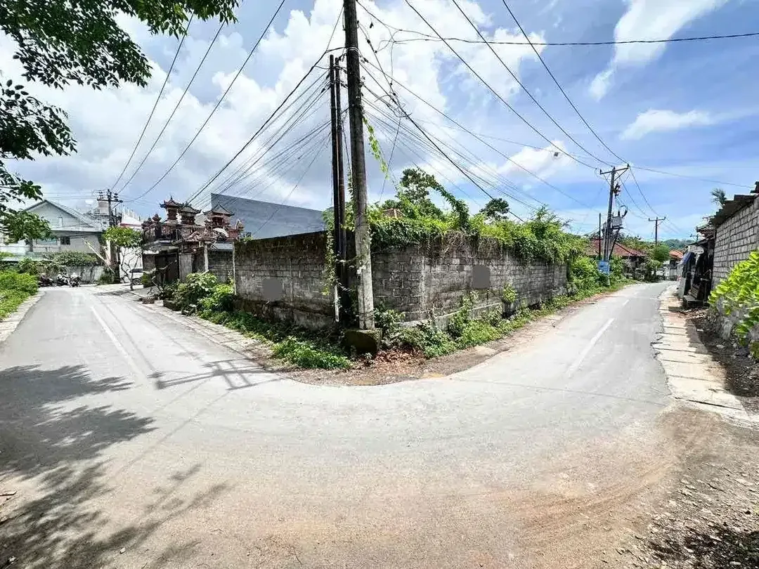 Tanah Strategis Karang Mas Jimbaran - Image 2 of 10