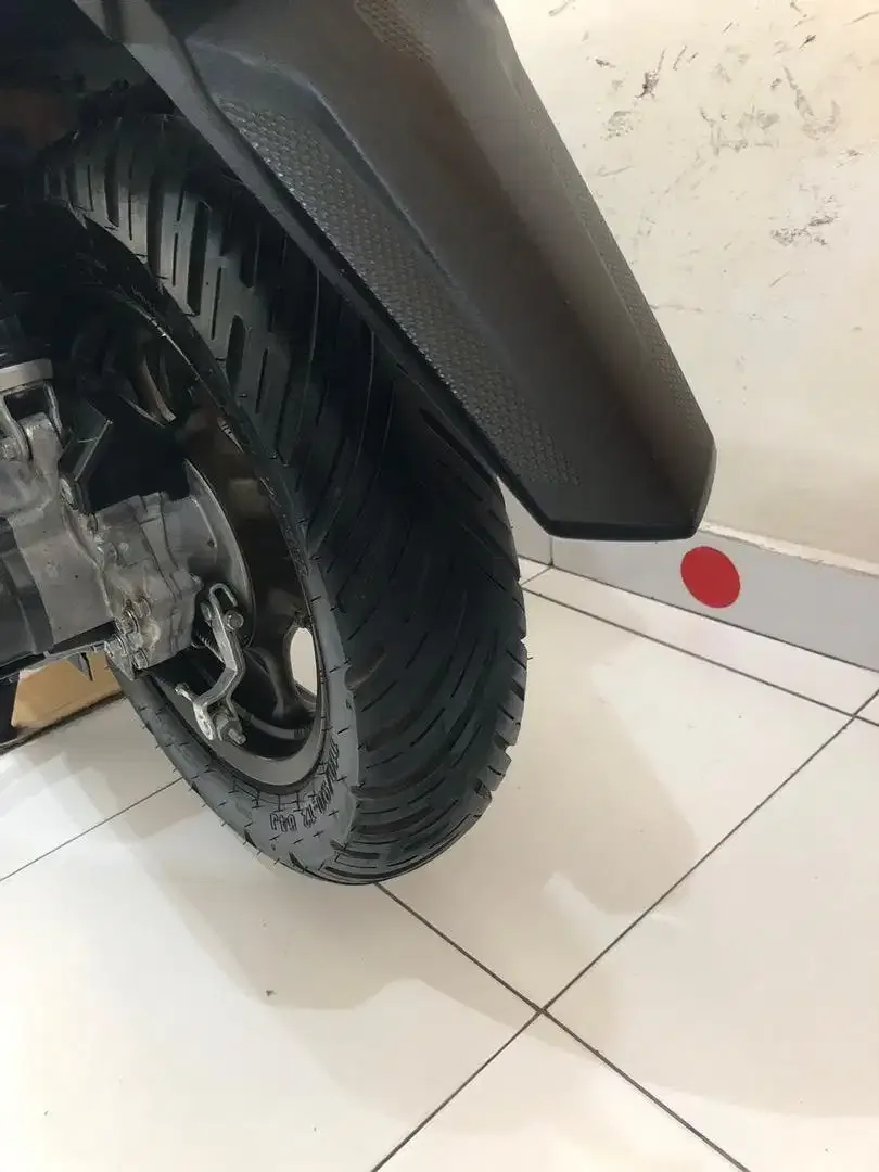 Honda Beat Street coklat Th.2025 pajak baru 2027 - Image 9 of 10