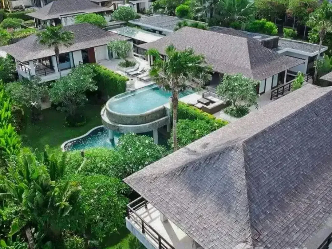 6 Bedroom Villa for sale in Ungasan, Bali - Image 3 of 10