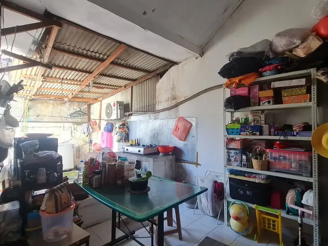 Rumah Lokasi Strategis 3 Kamar Tidur Dijual, di Taman Griya Jimbaran - Image 7 of 10