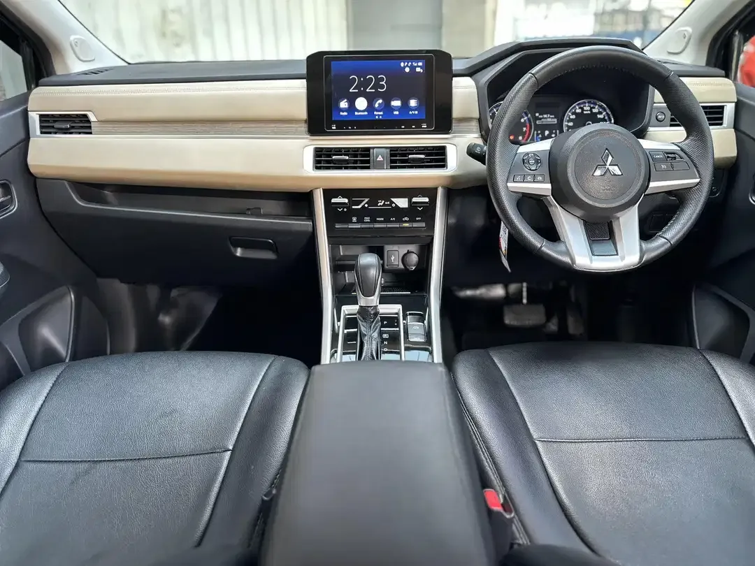 NEW XPANDER ULTIMATE AT 2024 (pmk) HITAM ASLI BALI - Image 9 of 10