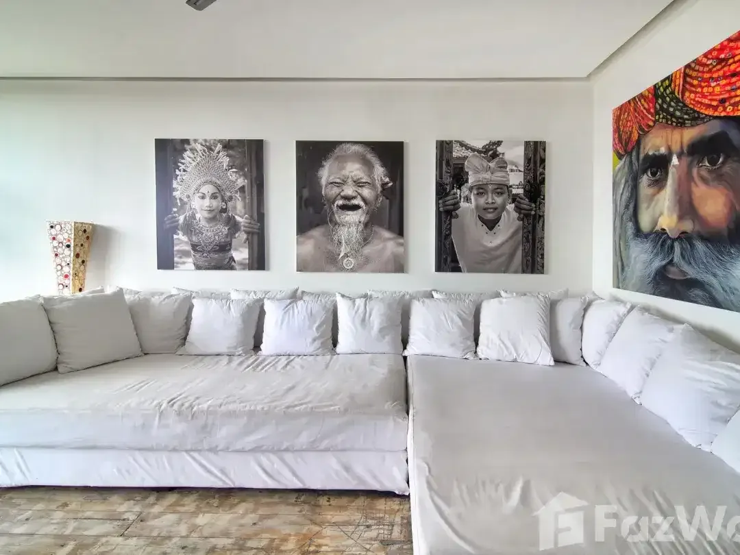 3 Bedroom Villa for sale in Seminyak, Bali - Image 2 of 10