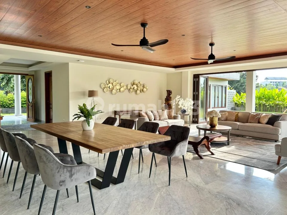 Luxury Villa Near Popular Beach With Golf And Sea View, di Pecatu - Image 3 of 4
