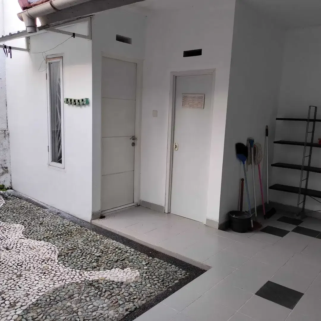DIJUAL RUMAH FULLY FURNISHED DI MUMBUL NUSA DUA BALI - Image 9 of 10