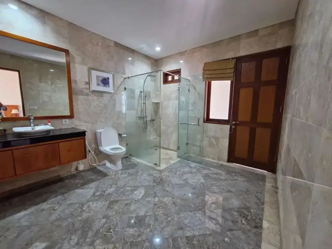 VILLA SANUR FREEHOLD LANGKA FULL FURNISHED - Image 8 of 10