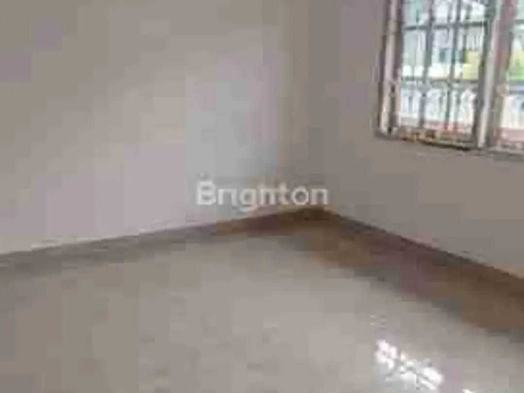 RUMAH LUAS DAN STRATEGIS COCOK UNTUK HUNIAN ATAU KANTOR LOKASI RENON DENPASAR - Image 8 of 8