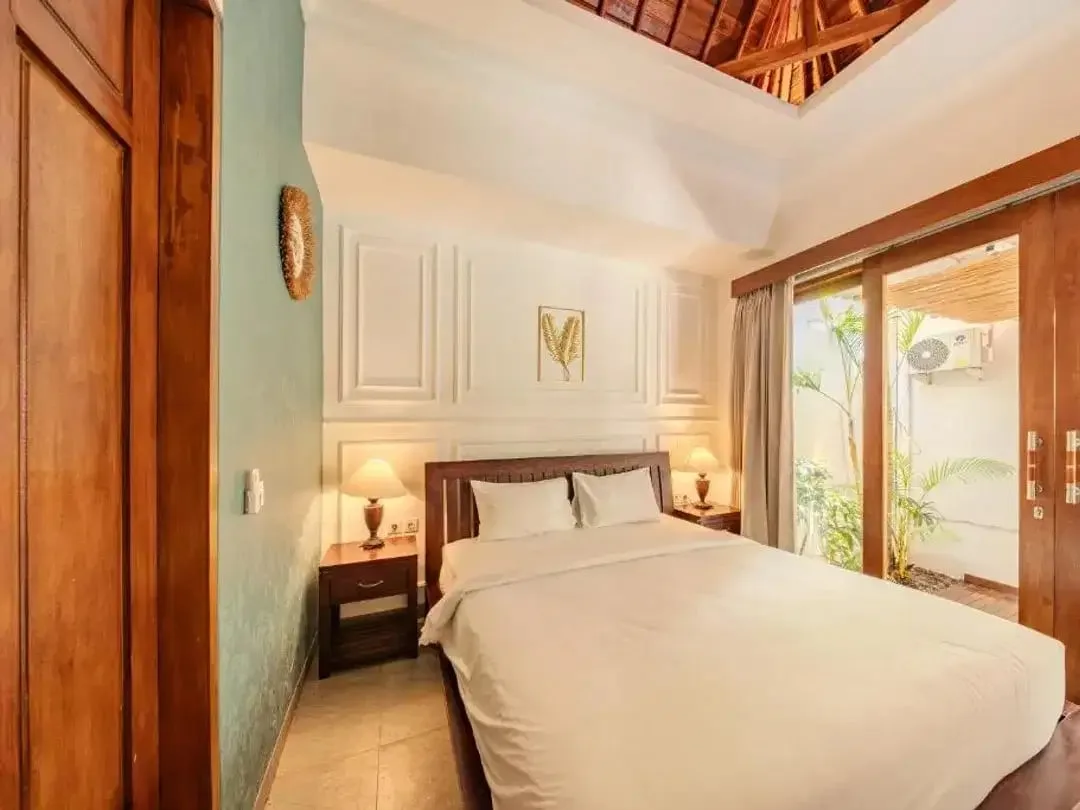 4 Bedrooms Villa with Private Pool in a Strategic Location Umalas - Canggu - Image 5 of 10