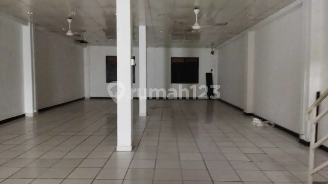 Dijual Ruko 3,5 M Parkiran Luas Jalan Utama Supratman Bali - Image 2 of 4