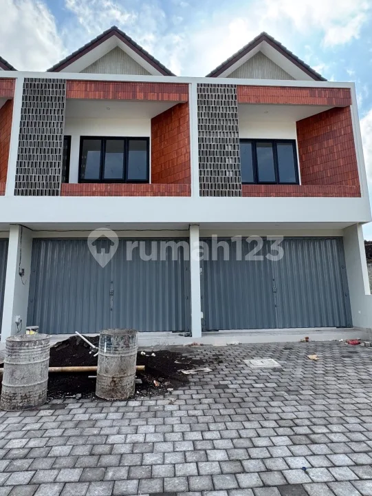 Ruko Baru 2 Lantai di Kebo Iwa Utara Harga Murah Area Komersial SHM - Image 2 of 4