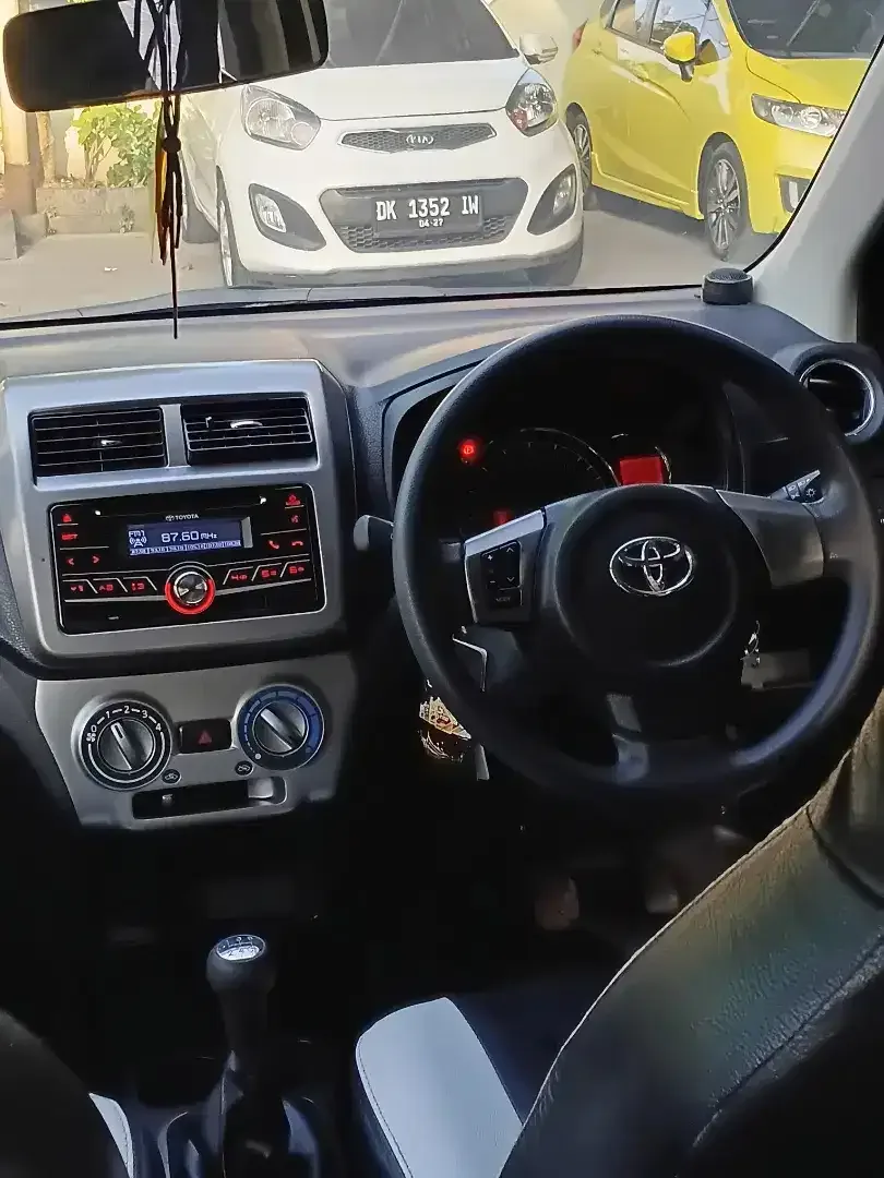 AGYA TRD S MANUAL 2020 ASLI BALI TANGAN PERTAMA SIAP PAKAI - Image 9 of 10