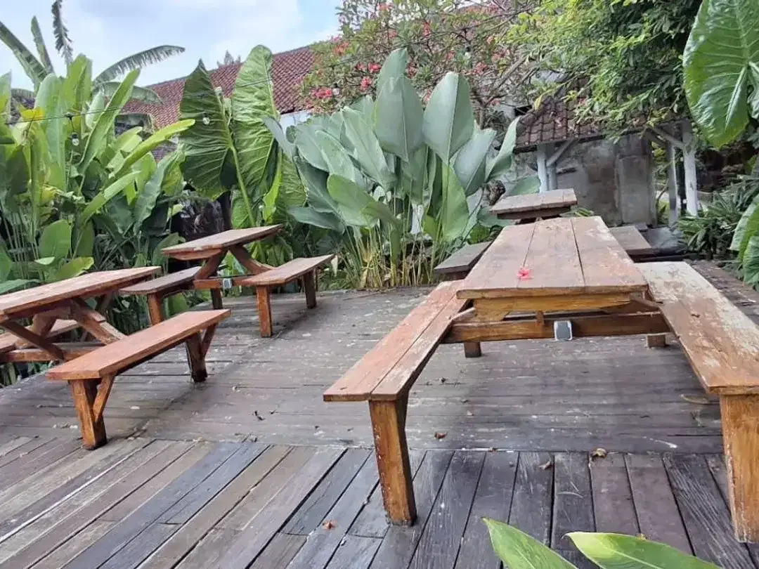 Disewakan tanah ex resto dan pool di jalan utama Tibubening Canggu - Image 2 of 6