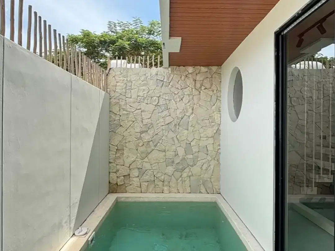 VILLA 2 KAMAR TIDUR LENGKAP DENGAN PEMANDANGAN LAUT DI ULUWATU - Image 5 of 10