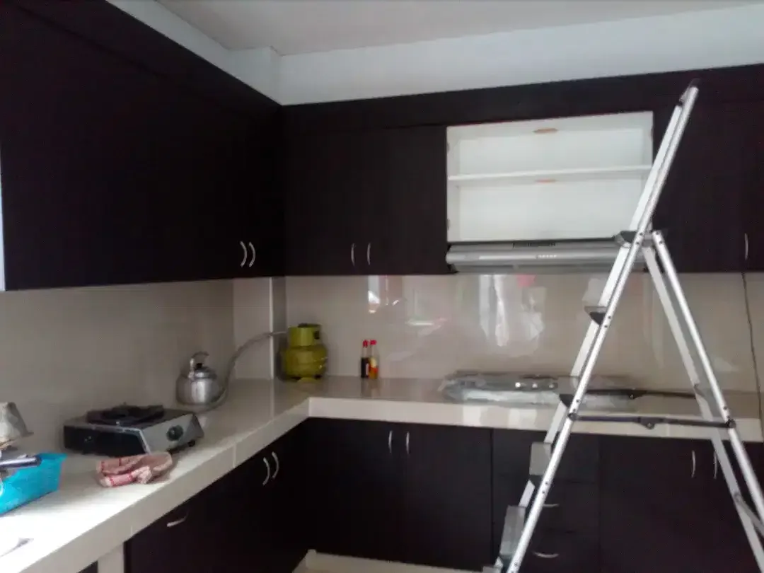 Tukang kayu ,pasang pintu jendela,swing,sliding,voulding,pivot. - Image 4 of 6