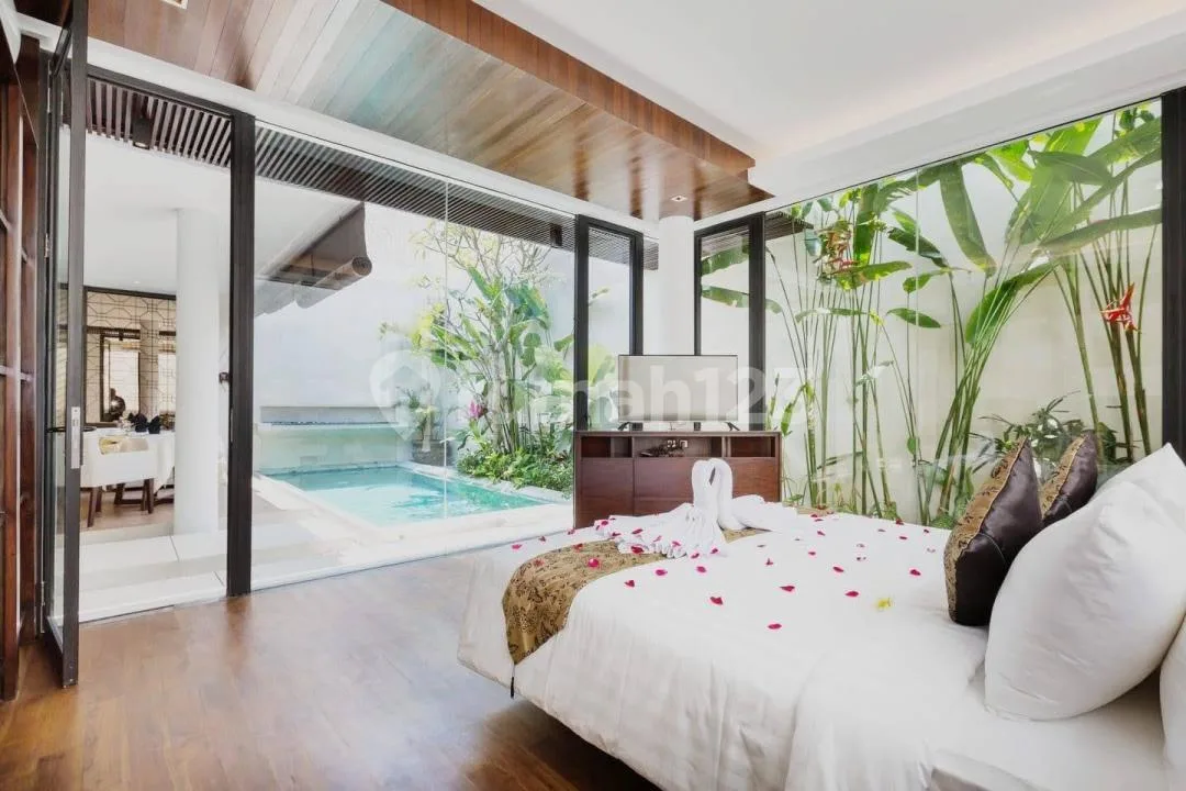 Villa Private 16 Unit Luas Lengkap Pool Dekat Gwk Pantai Jimbaran - Image 1 of 4