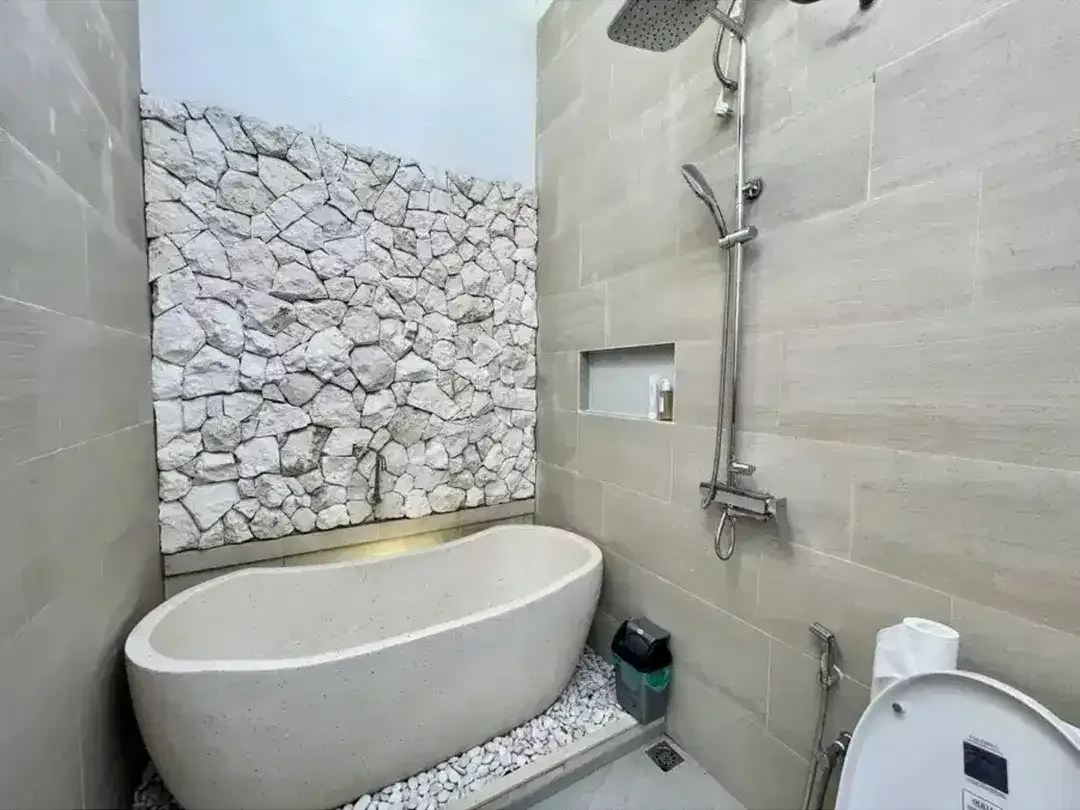 Villa Tropical Full Furnished Jl Pantai BalanganUngasan - Image 5 of 10