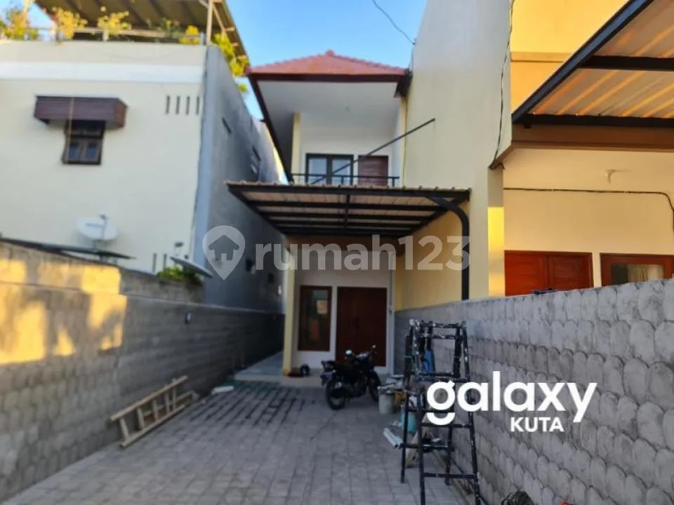 Disewakan Rumah Tinggal di Renon Denpasar Selatan - Bali - Image 2 of 4