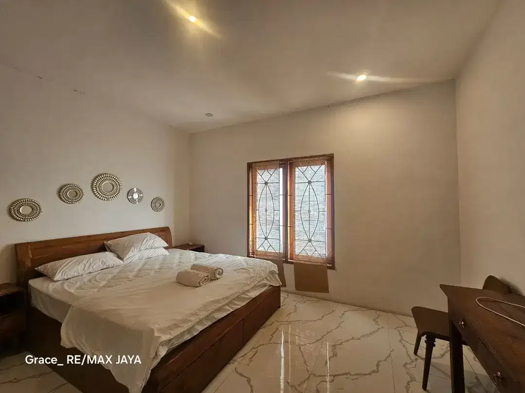 Rumah Konsep Villa 6 Kamar Tidur Dijual di Area Teuku Umar Denpasar - Image 7 of 10