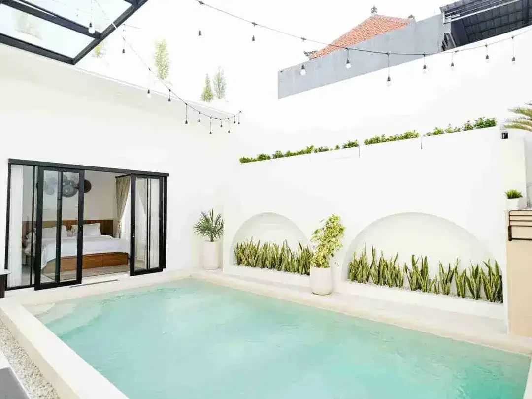 5 Bedrooms villa located near atlas berawa for sale - Image 3 of 10