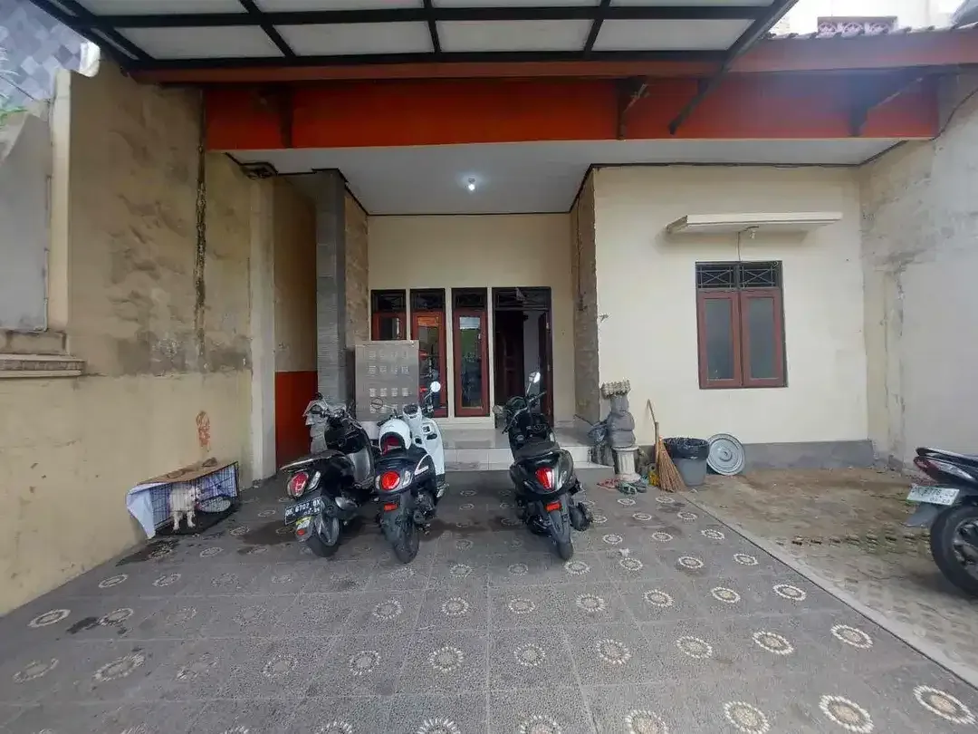 Di jual Kost Lantai 2
Lokasi di Tukad Languan Panjer - Image 2 of 10
