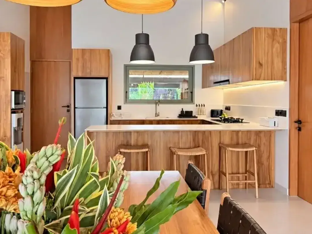 3 Bedroom Villa for sale in Kerobokan, Bali - Image 7 of 10