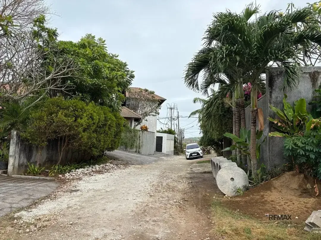 Tanah 8,95 Are Dijual di Kawasan Kutuh, Badung Area - Image 2 of 5