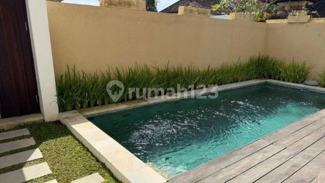 Villa Lokasi Premium di Pengiasan Sanur Denpasar - Image 1 of 4