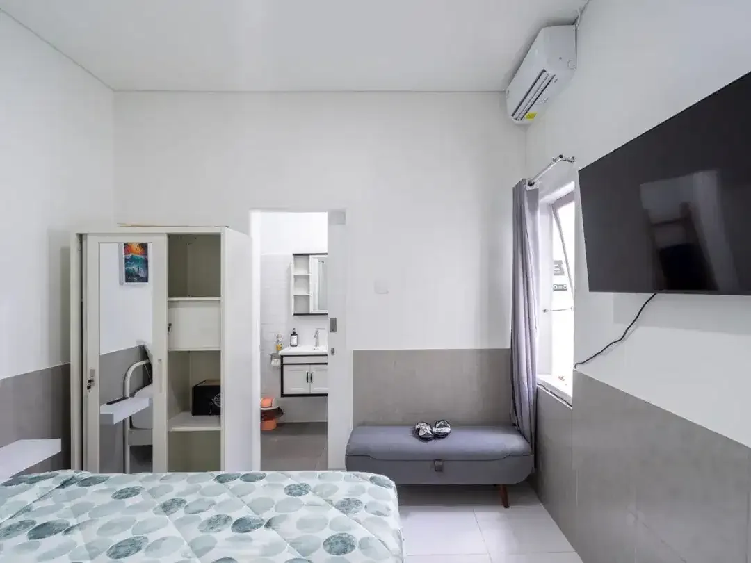 FOR SALE RUMAH VILLA ULUWATU BALI DENGAN HARGA TERJANGKAU DAN SUDAH RUNNING DI AIRBNB, PROPERTI INI COCOK UNTUK JADI INVENTASI ANDA - Image 9 of 10