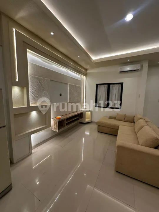 Rumah 2 LT di Kerta Dalem Mansionone Gate Sytem 24 Jam - Image 3 of 4