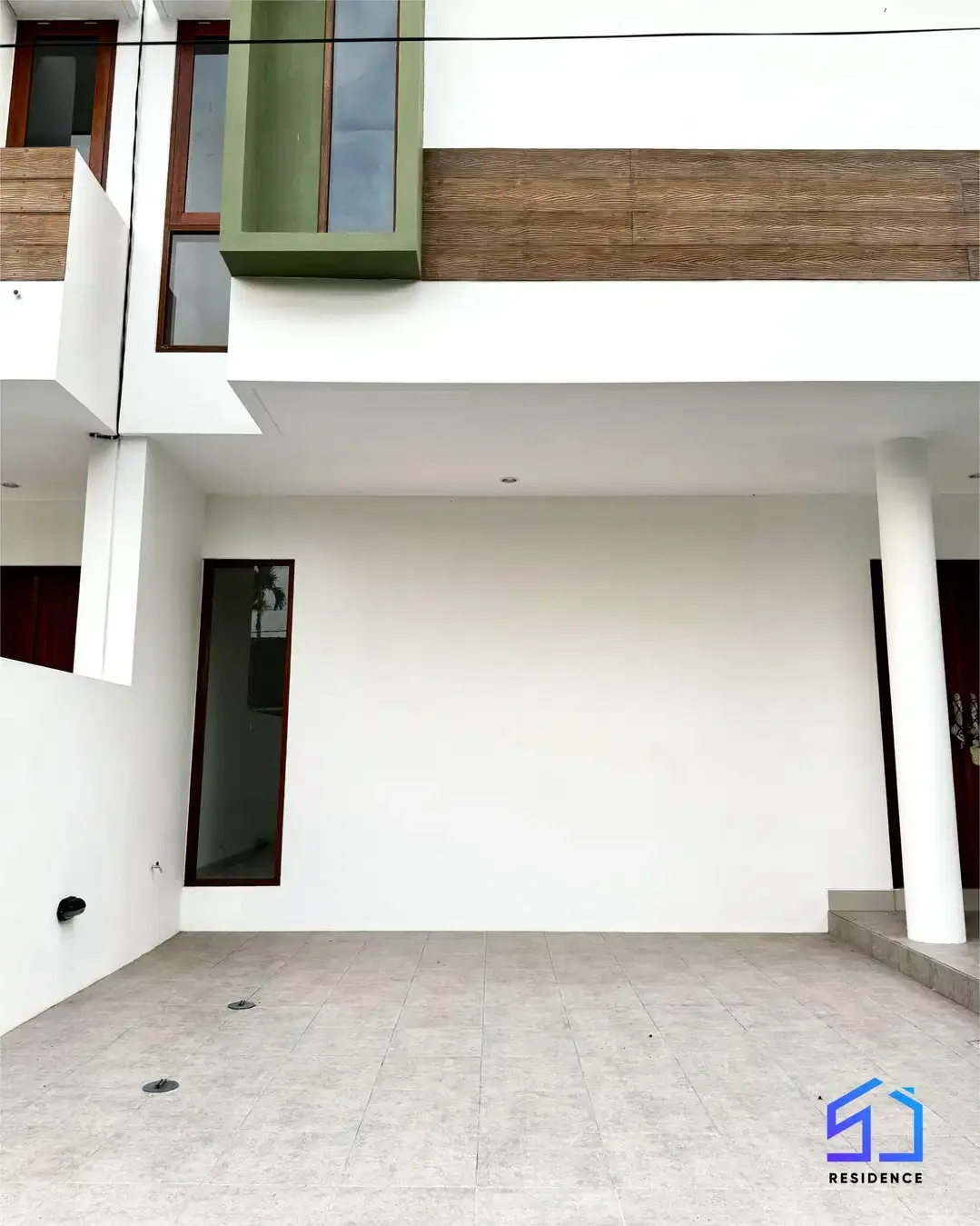 FOR SALE HUNIAN BARU ONE GATE 4 BR KAWASAN BAGUS DENPASAR SANUR - Image 1 of 8