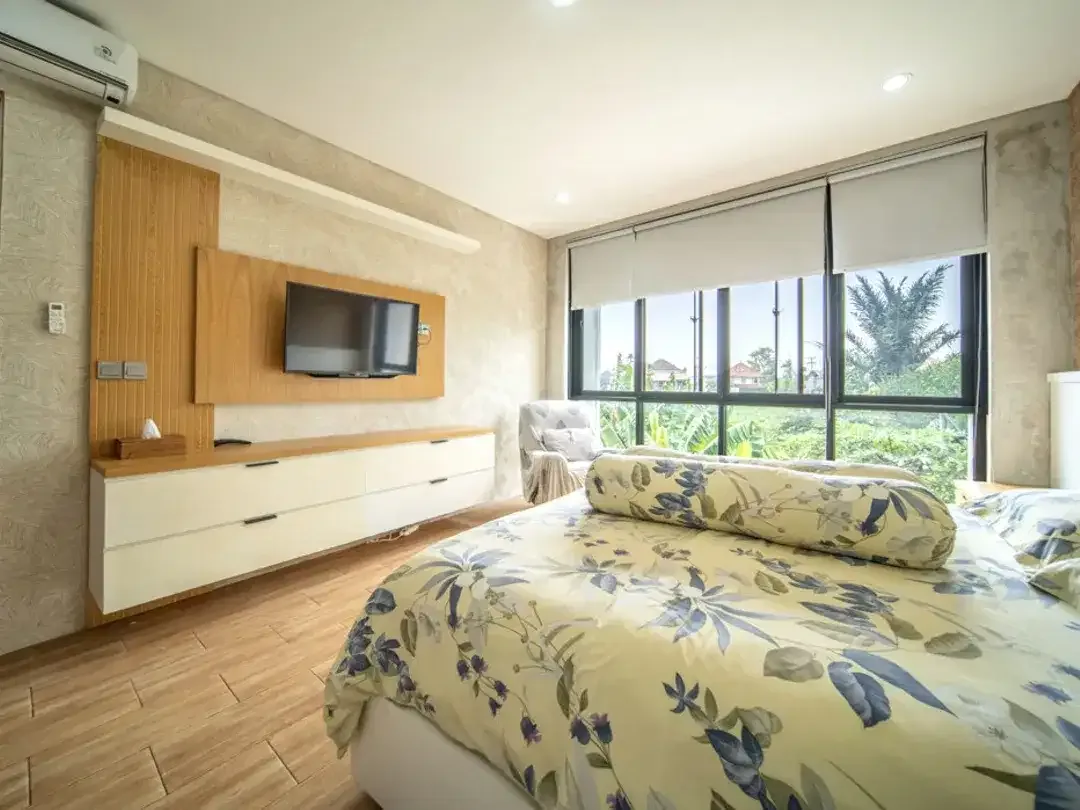 Freehold - Charming 2-Bedroom Villa in the Heart of Canggu, Bali - Image 4 of 10